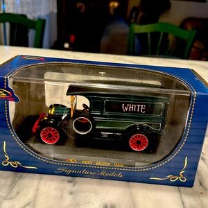 1920 "White Delivery Van"